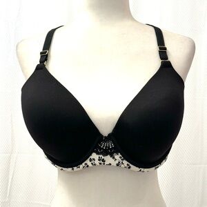 NWOT. Soma bra. Embraceable. 36DD black/white